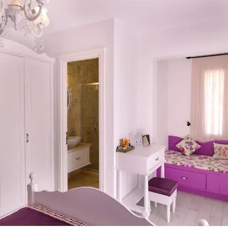 Demir Alacati Hotel *